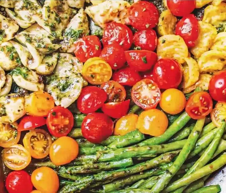 One-Pan Pesto Chicken Tortellini and Veggies
