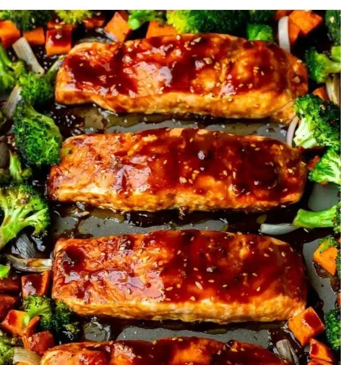 Sheet Pan Teriyaki Salmon and Veggies 4 Sheet Pan Teriyaki Salmon and Veggies