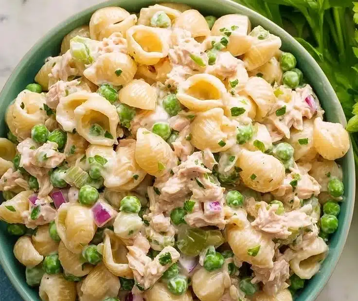 Dill Tuna Pasta Salad - constantrecipes